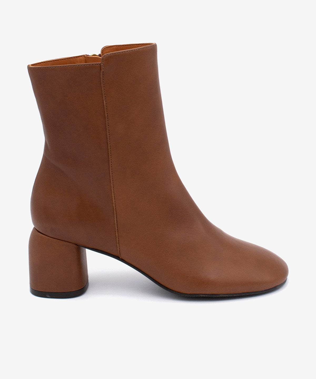 ANGEL ALARCON gležnarji