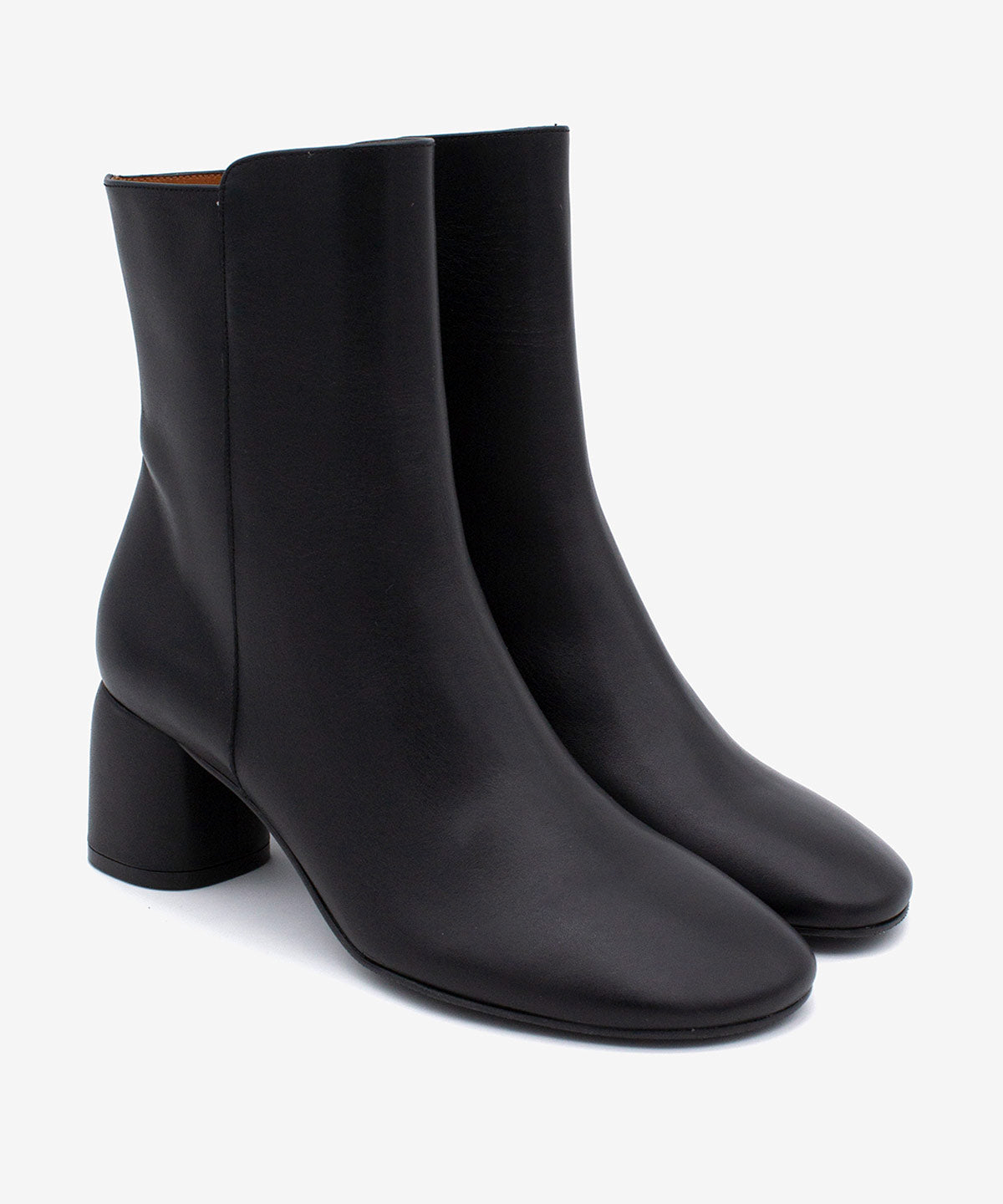 ANGEL ALARCON gležnarji