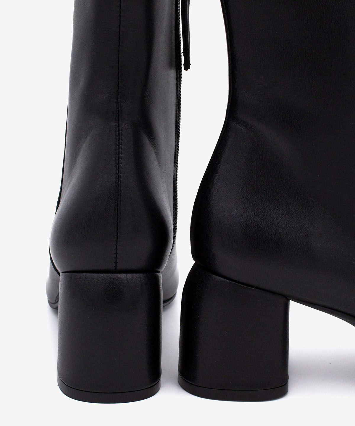 ANGEL ALARCON gležnarji