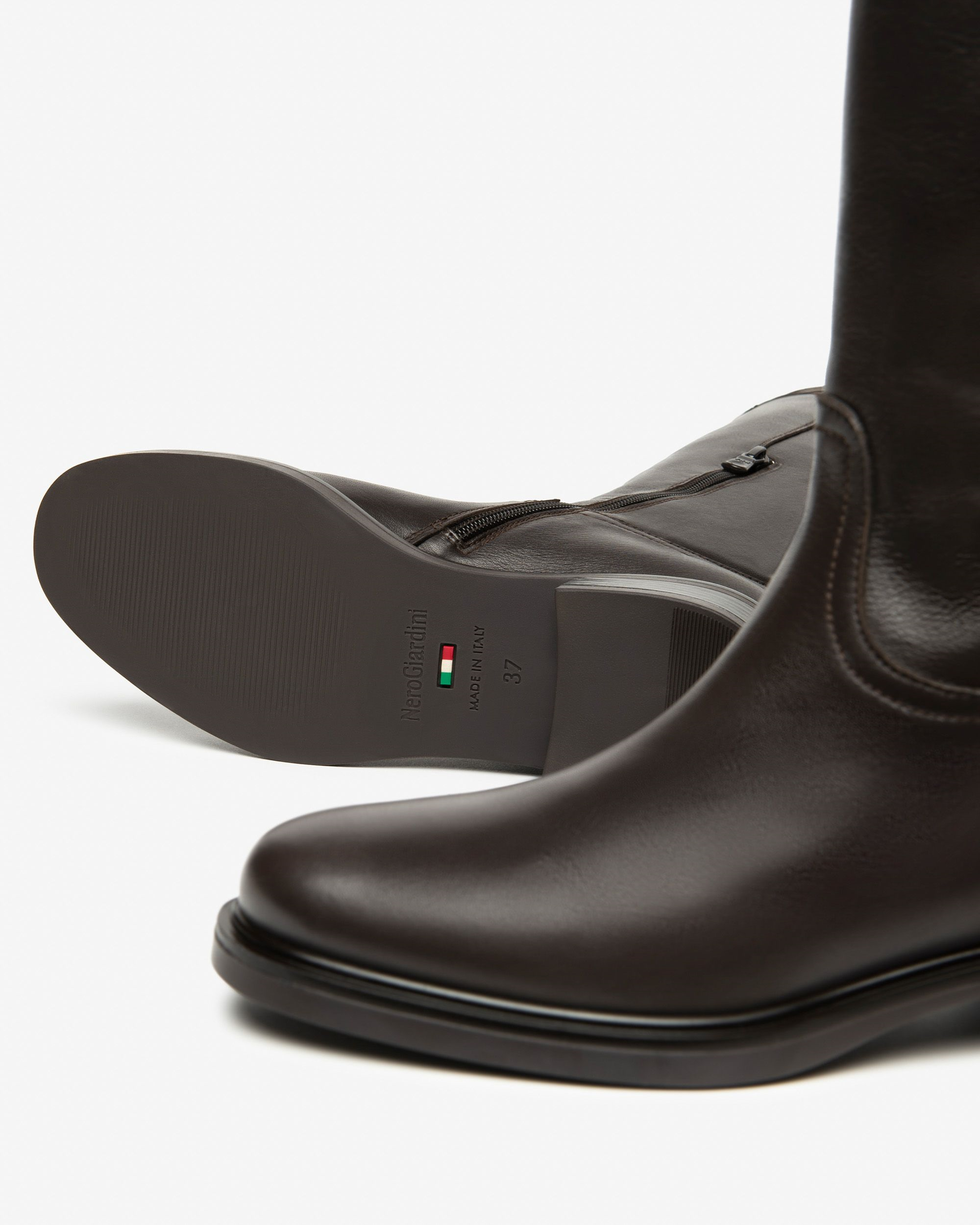 NERO GIARDINI škornji