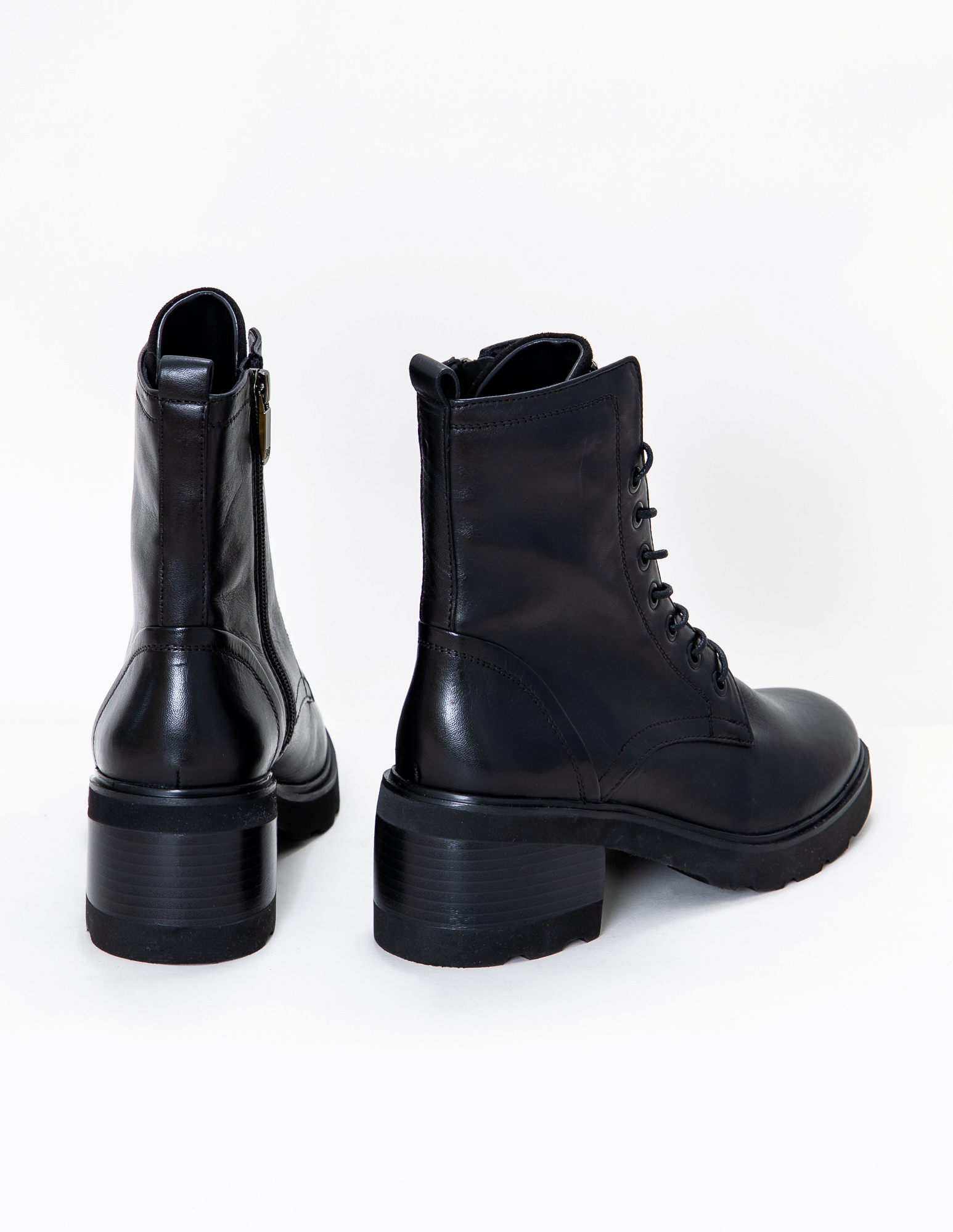 REGARDE le CIEL gležnarji