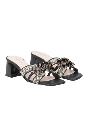 TOSCA BLU sandali
