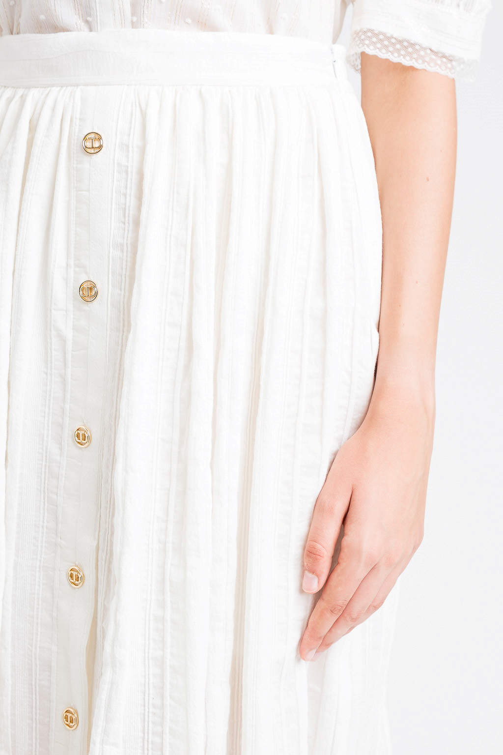 TWINSET krilo